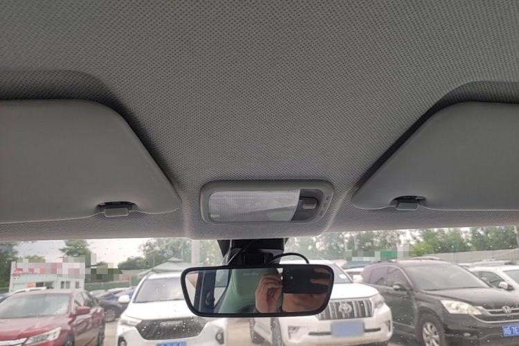 Used Wuling Hongguang MINIEV 2022 Macaron Premium Model – Lithium Iron Phosphate Headliner