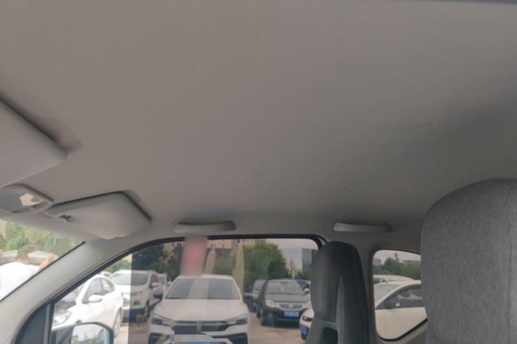 Used Wuling Hongguang MINIEV 2022 Macaron Premium Model – Lithium Iron Phosphate Headliner