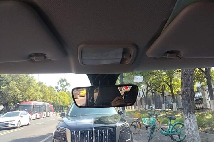 Used Wuling Hongguang MINIEV 2022 Macaron Premium Model – Lithium Iron Phosphate Headliner