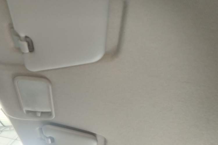 Used Wuling Hongguang MINIEV 2022 Macaron Premium Model – Lithium Iron Phosphate Headliner
