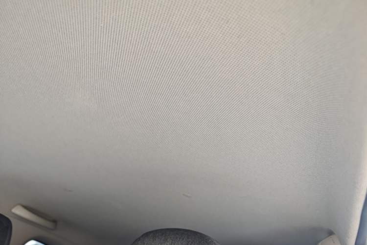 Used Wuling Hongguang MINIEV 2022 Macaron Premium Model – Lithium Iron Phosphate Headliner