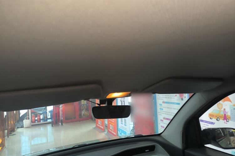 Used Wuling Hongguang MINIEV 2022 Macaron Premium Model – Lithium Iron Phosphate Headliner