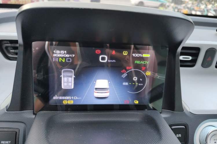 Used Wuling Hongguang MINIEV 2022 Macaron Premium Model – Lithium Iron Phosphate Instrument Cluster