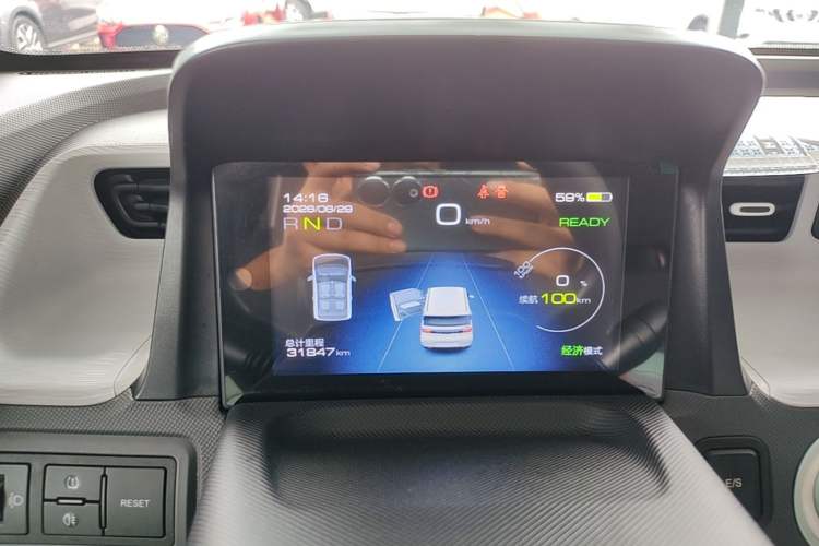 Used Wuling Hongguang MINIEV 2022 Macaron Premium Model – Lithium Iron Phosphate Instrument Cluster