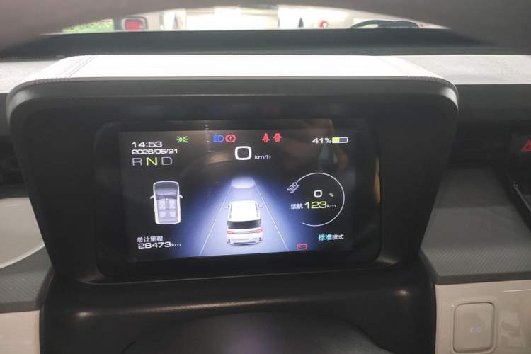 Used Wuling Hongguang MINIEV 2022 GAMEBOY 300km Enthusiast Model with Lithium Iron Phosphate Instrument Cluster