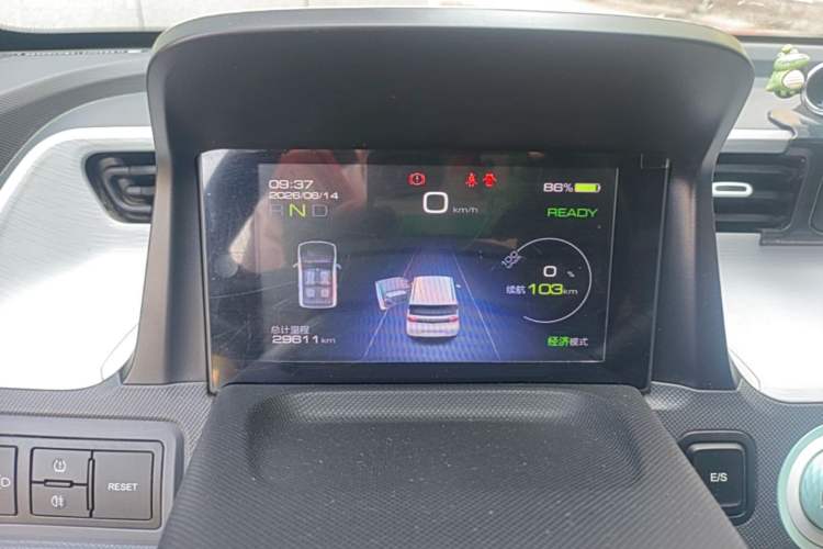 Used Wuling Hongguang MINIEV 2022 Macaron Fashion Edition Lithium-Nickel-Cobalt-Alpha-oxide Instrument Cluster