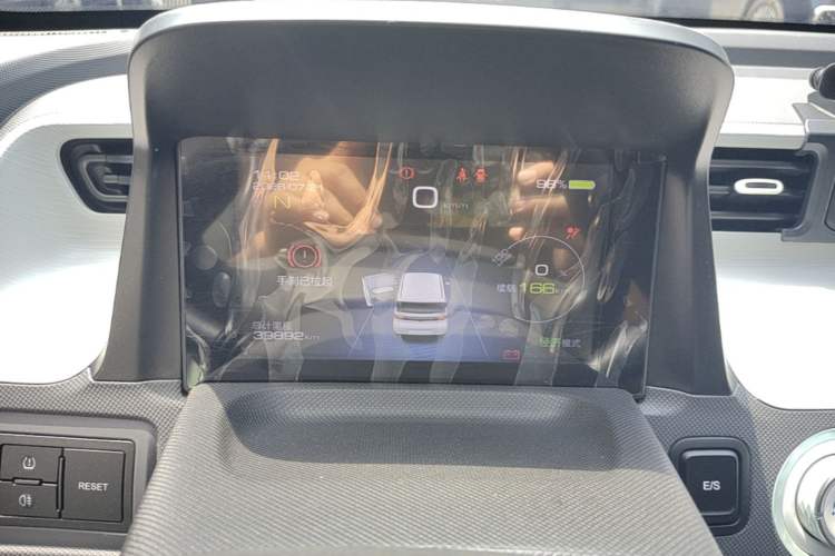 Used Wuling Hongguang MINIEV 2022 Macaron Premium Model – Lithium Iron Phosphate Instrument Cluster