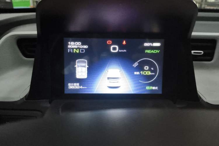 Used Wuling Hongguang MINIEV 2022 Macaron Fashion Model Lithium Iron Phosphate Instrument Cluster