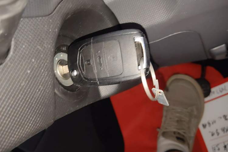 Used Wuling Hongguang MINIEV 2022 Macaron Premium Model – Lithium Iron Phosphate Interior 1