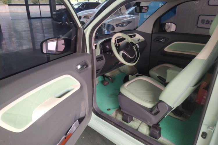 Used Wuling Hongguang MINIEV 2022 Macaron Fashion Edition Lithium-Nickel-Cobalt-Alpha-oxide Interior 3