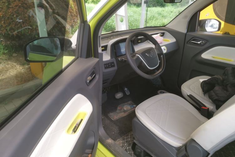 Used Wuling Hongguang MINIEV 2022 Macaron-Color Edition Lithium Iron Phosphate Interior 3