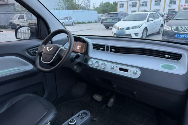 Used Wuling Hongguang MINIEV 2022 Macaron Fashion Edition Lithium-Nickel-Cobalt-Alpha-oxide Interior 6