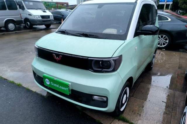 Used Wuling Hongguang MINIEV 2022 Macaron Fashion Model Lithium Iron Phosphate