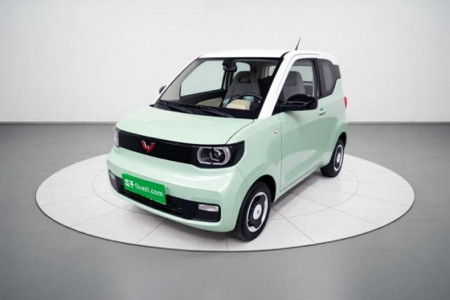 Ojetý Wuling Hongguang MINIEV 2022 Macaron Fashion Model Lithium Iron Phosphate