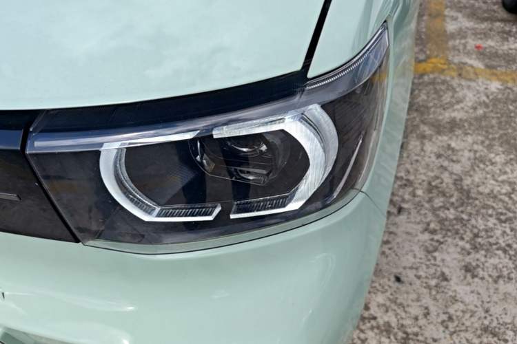 Used Wuling Hongguang MINIEV 2022 Macaron Premium Model – Lithium Iron Phosphate Left Front Headlight