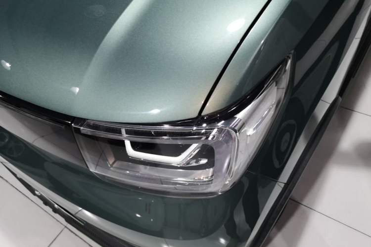 Used Wuling Hongguang MINIEV 2022 GAMEBOY 300km Enthusiast Model with Lithium Iron Phosphate Left Front Headlight