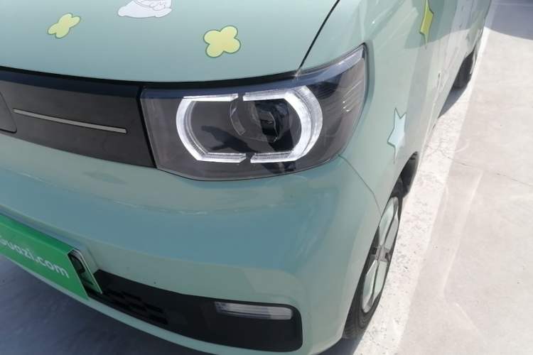 Used Wuling Hongguang MINIEV 2022 Macaron Premium Model – Lithium Iron Phosphate Left Front Headlight