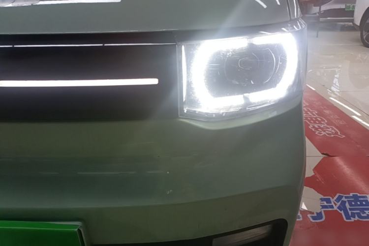 Used Wuling Hongguang MINIEV 2022 Macaron Premium Model – Lithium Ternary Battery Left Front Headlight
