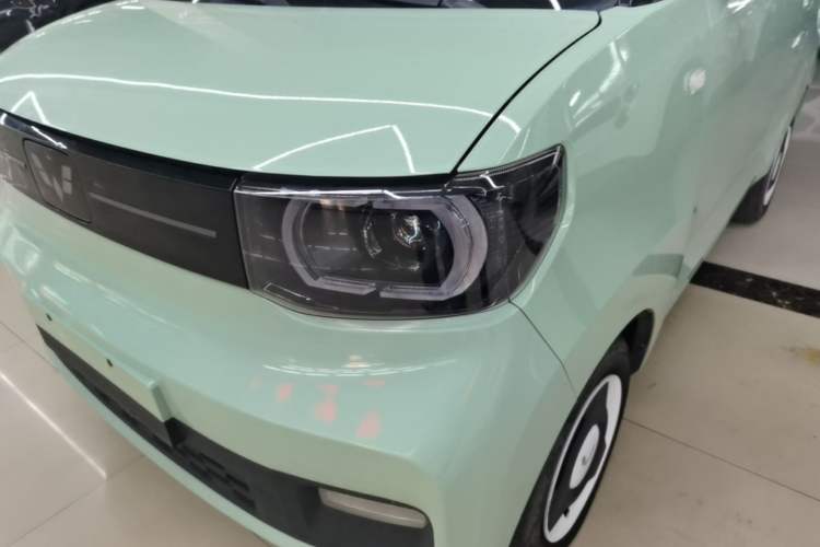 Used Wuling Hongguang MINIEV 2022 Macaron Premium Model – Lithium Iron Phosphate Left Front Headlight