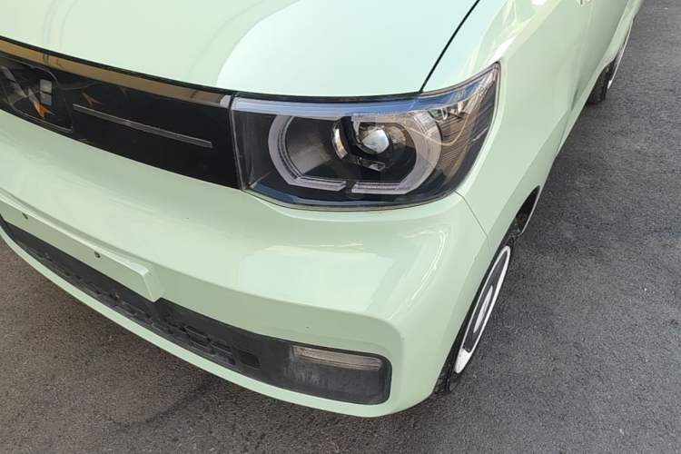 Used Wuling Hongguang MINIEV 2022 Macaron Fashion Model Lithium Iron Phosphate Left Front Headlight