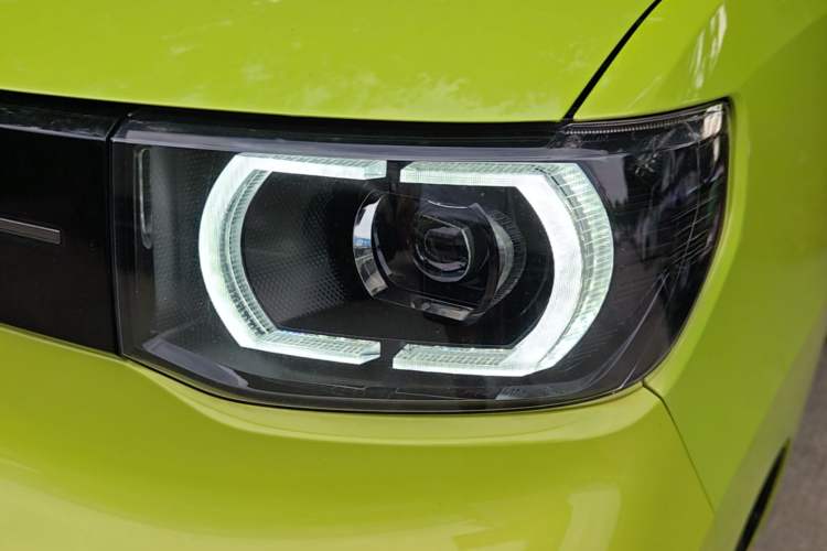 Used Wuling Hongguang MINIEV 2022 Macaron-Color Edition Lithium Iron Phosphate Left Front Headlight