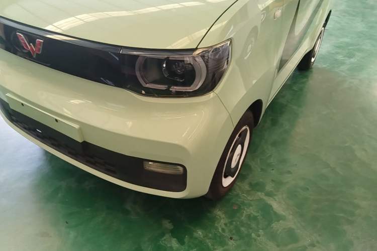 Used Wuling Hongguang MINIEV 2022 Macaron Premium Model – Lithium Iron Phosphate Left Front Headlight