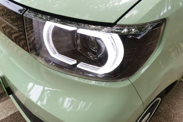 Used Wuling Hongguang MINIEV 2022 Macaron Premium Model – Lithium Iron Phosphate Left Front Headlight