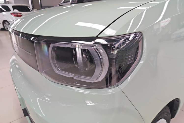 Used Wuling Hongguang MINIEV 2022 Macaron Premium Model – Lithium Iron Phosphate Left Front Headlight