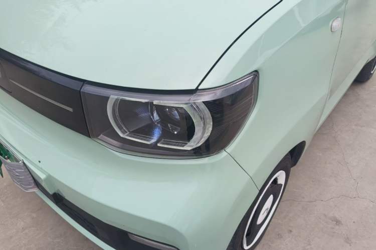 Used Wuling Hongguang MINIEV 2022 Macaron Premium Model – Lithium Iron Phosphate Left Front Headlight