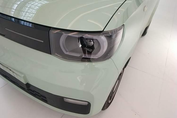 Used Wuling Hongguang MINIEV 2022 Macaron Premium Model – Lithium Iron Phosphate Left Front Headlight