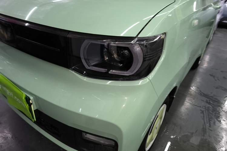 Used Wuling Hongguang MINIEV 2022 Macaron Premium Model – Lithium Iron Phosphate Left Front Headlight