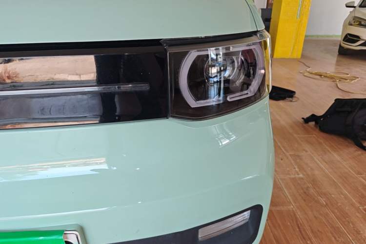 Used Wuling Hongguang MINIEV 2022 Macaron Premium Model – Lithium Iron Phosphate Left Front Headlight