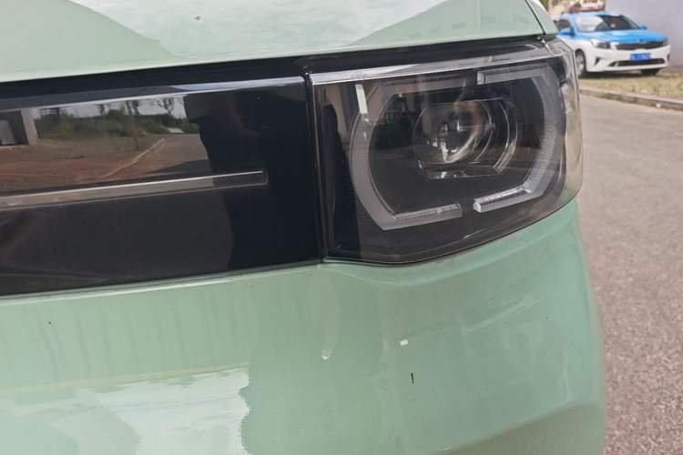 Used Wuling Hongguang MINIEV 2022 Macaron Fashion Model Lithium Iron Phosphate Left Front Headlight