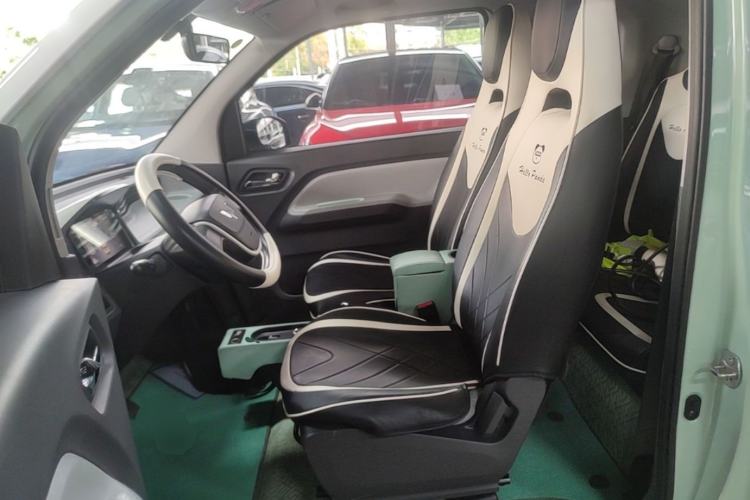 Used Wuling Hongguang MINIEV 2022 Macaron Fashion Model Lithium Iron Phosphate Left Front Seat