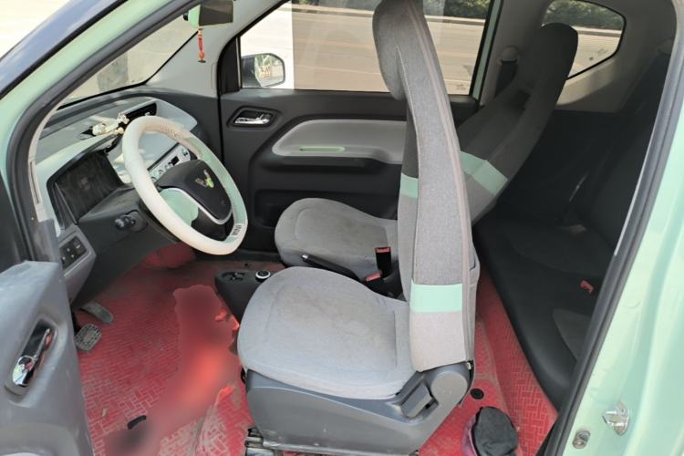 Used Wuling Hongguang MINIEV 2022 Macaron Premium Model – Lithium Iron Phosphate Left Front Seat