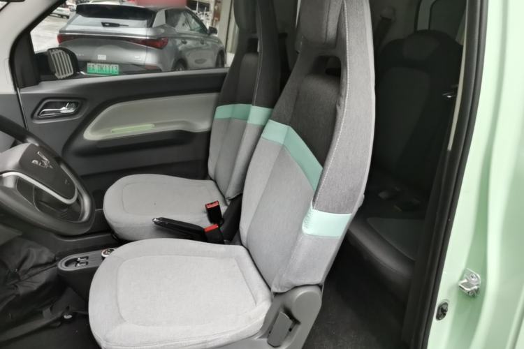 Used Wuling Hongguang MINIEV 2022 Macaron Fashion Model Lithium Iron Phosphate Left Front Seat