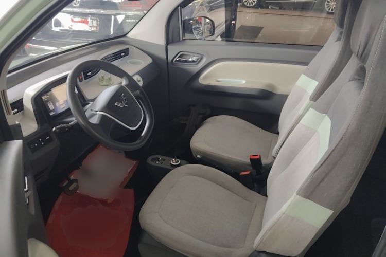 Used Wuling Hongguang MINIEV 2022 Macaron Premium Model – Lithium Iron Phosphate Left Front Seat