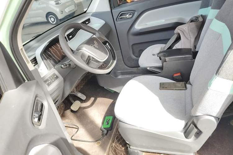 Used Wuling Hongguang MINIEV 2022 Macaron Premium Model – Lithium Iron Phosphate Left Front Seat