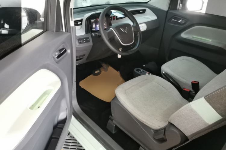Used Wuling Hongguang MINIEV 2022 Macaron Premium Model – Lithium Iron Phosphate Left Front Seat