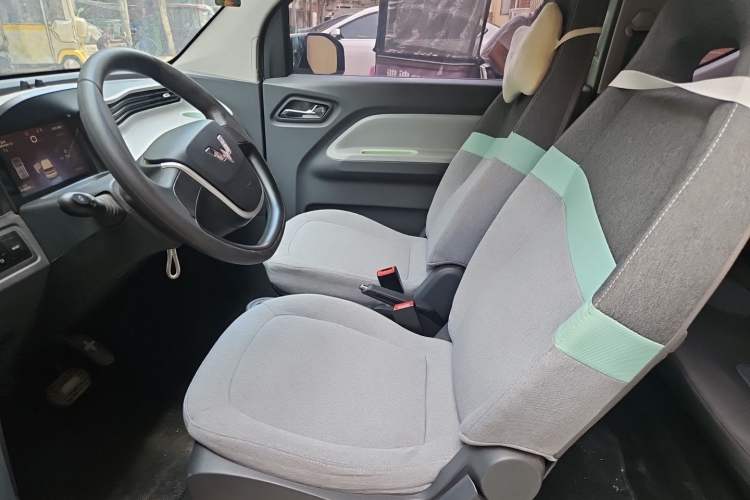 Used Wuling Hongguang MINIEV 2022 Macaron Premium Model – Lithium Iron Phosphate Left Front Seat