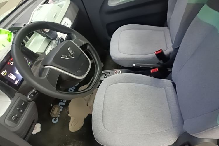 Used Wuling Hongguang MINIEV 2022 Macaron Premium Model – Lithium Ternary Battery Left Front Seat