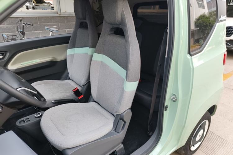 Used Wuling Hongguang MINIEV 2022 Macaron Premium Model – Lithium Iron Phosphate Left Front Seat
