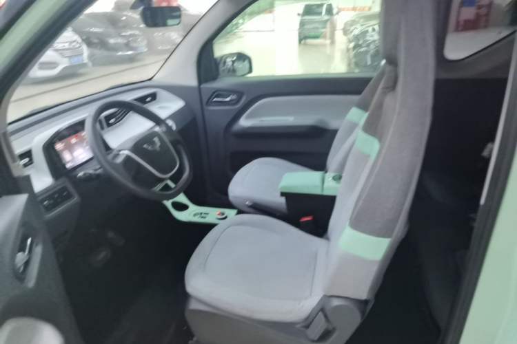 Used Wuling Hongguang MINIEV 2022 Macaron Premium Model – Lithium Iron Phosphate Left Front Seat
