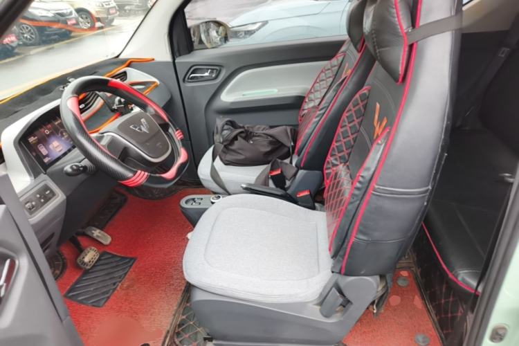 Used Wuling Hongguang MINIEV 2022 Macaron Premium Model – Lithium Iron Phosphate Left Front Seat