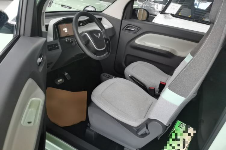 Used Wuling Hongguang MINIEV 2022 Macaron Premium Model – Lithium Iron Phosphate Left Front Seat