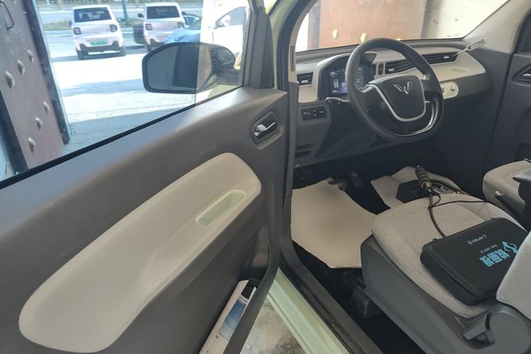 Used Wuling Hongguang MINIEV 2022 Macaron Premium Model – Lithium Iron Phosphate Left Front Seat