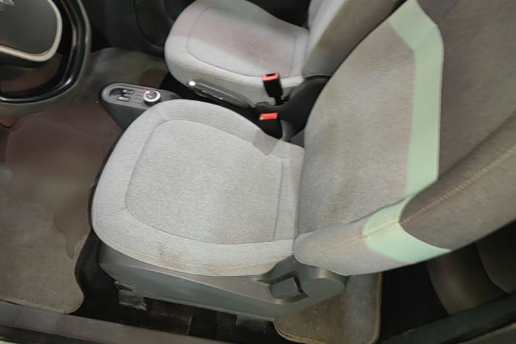Used Wuling Hongguang MINIEV 2022 Macaron Premium Model – Lithium Ternary Battery Left Front Seat