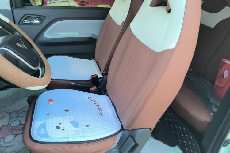 Used Wuling Hongguang MINIEV 2022 Macaron Premium Model – Lithium Iron Phosphate Left Front Seat