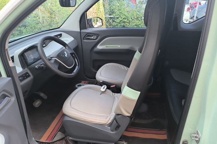 Used Wuling Hongguang MINIEV 2022 Macaron Premium Model – Lithium Iron Phosphate Left Front Seat