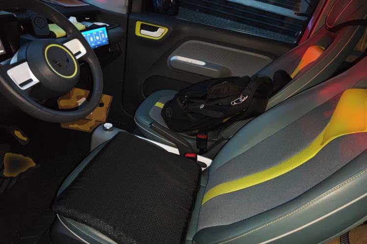 Used Wuling Hongguang MINIEV 2022 GAMEBOY 300km Enthusiast Model with Lithium Iron Phosphate Left Front Seat